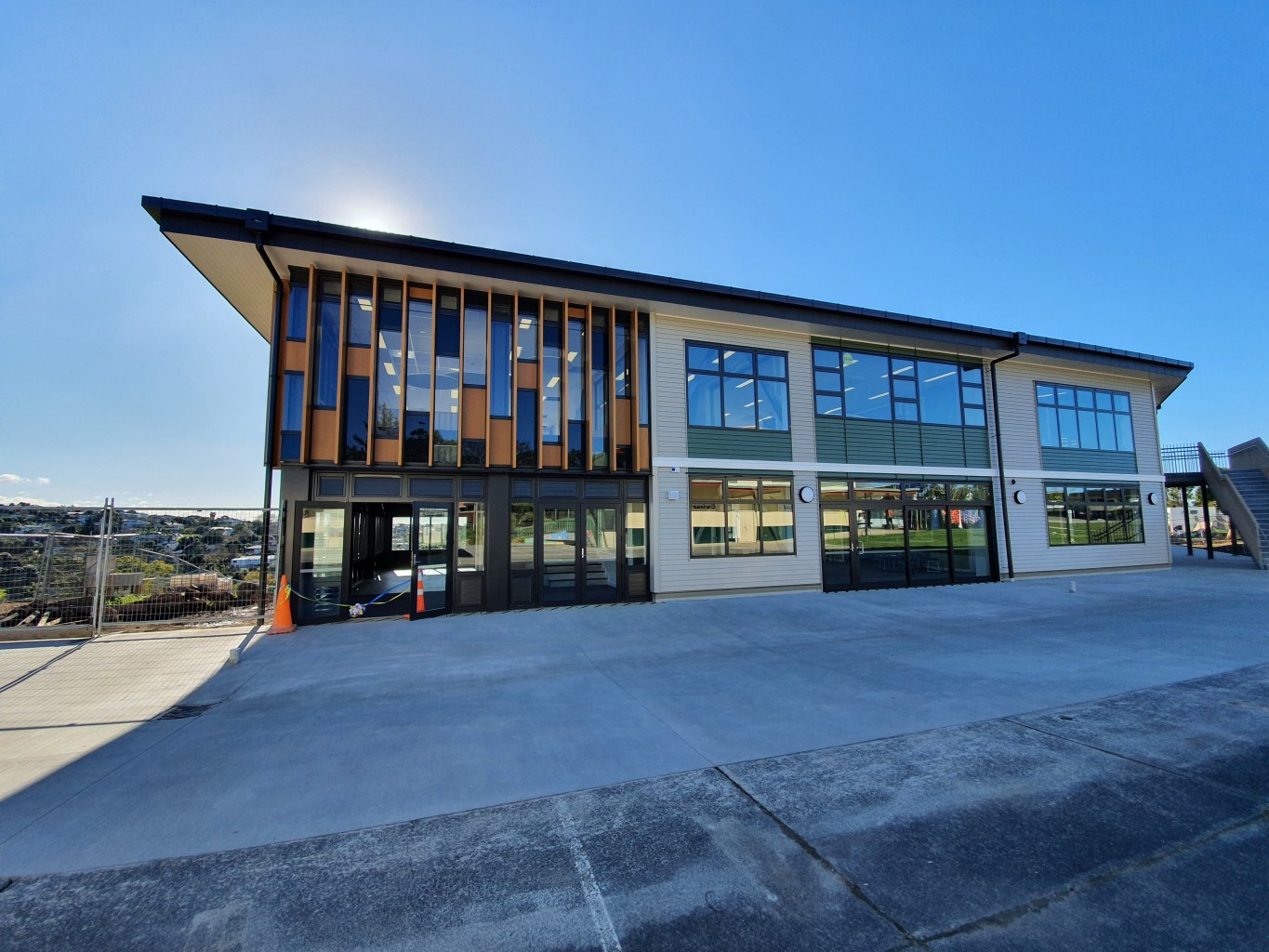 Information Newsletter The New Building Torbay School